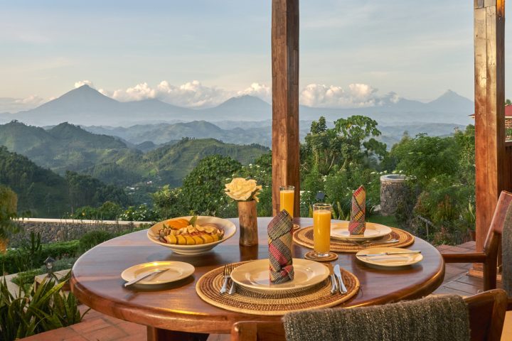 Luxury bwindi gorilla lodge