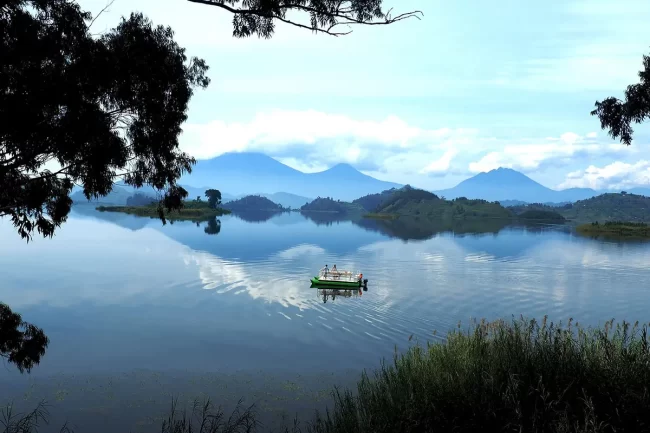 lake mutanda kisoro